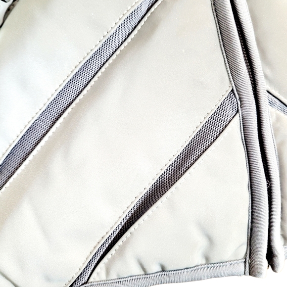 BLANC NOIR Reflective Mesh Inset Puffer Vest Running Jogging Athletic Medium - Picture 4 of 12